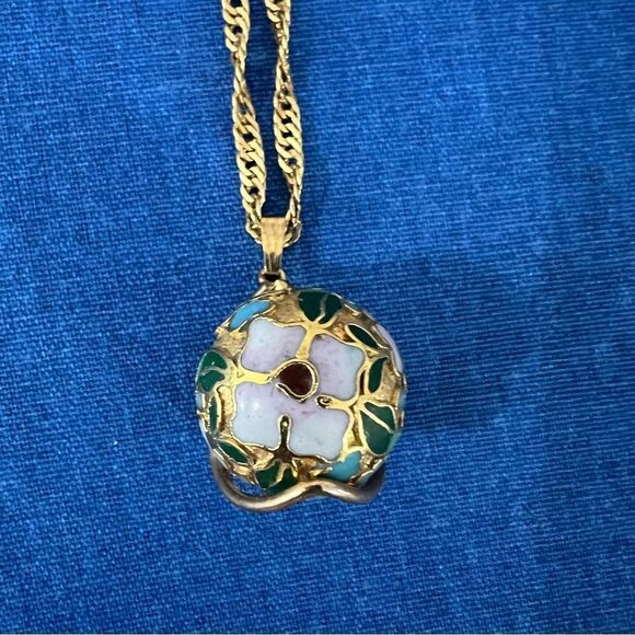 Vintage Cloisonne Gold Plated Caged Floral Design Necklace - Picture 7 of 13